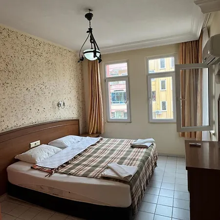 Damlatas Elegant 3*