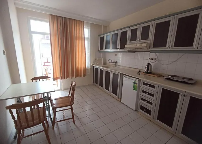 Ξενοδοχείο με διαμερίσματα Damlatas Elegant 3*