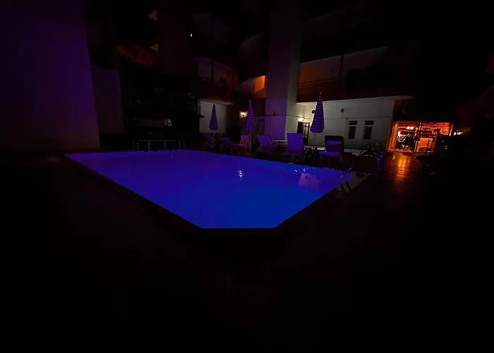 Damlatas Elegant Ξενοδοχείο με διαμερίσματα Αλάνια
