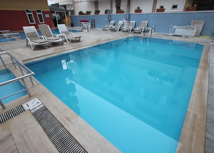 Ξενοδοχείο με διαμερίσματα Damlatas Elegant 3*