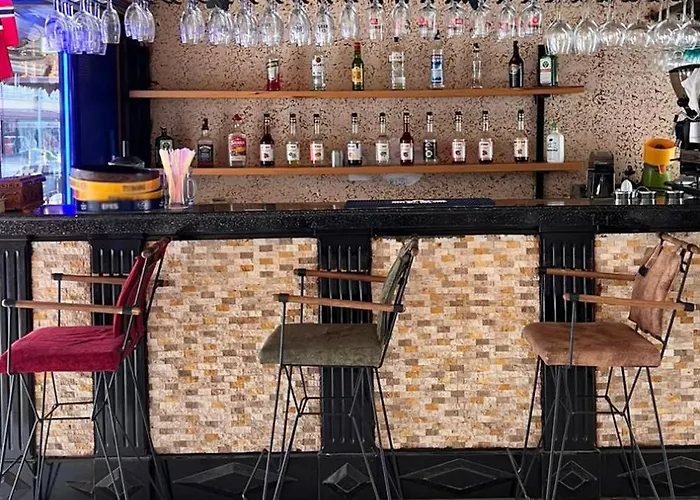 Ξενοδοχείο με διαμερίσματα Damlatas Elegant 3*