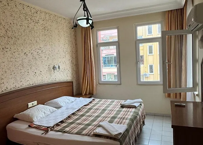 Damlatas Elegant 3*