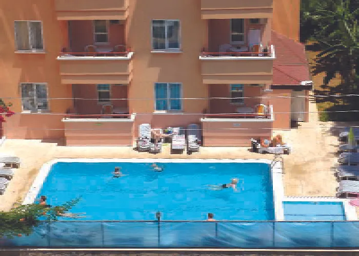 Ξενοδοχείο με διαμερίσματα Damlatas Elegant