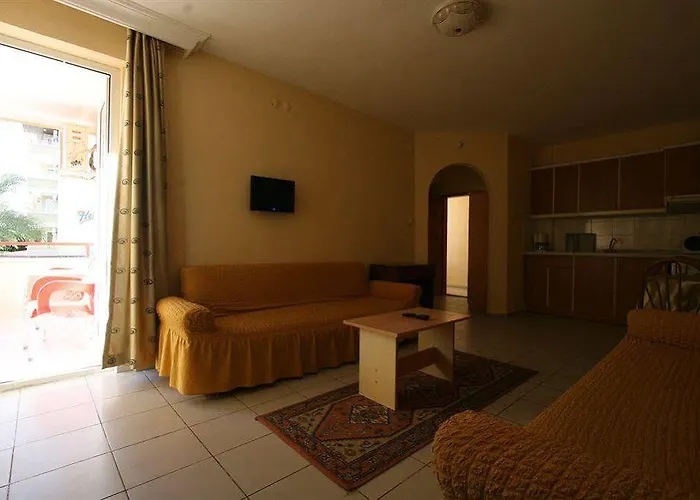 Damlatas Elegant 3* Αλάνια