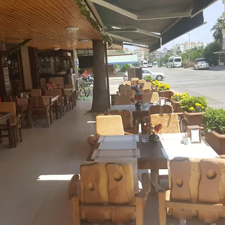 داملاتاس اليجانس للشقق الفندقية ألانيا