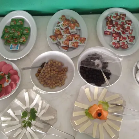 מלון דירות Damlatas Elegant 3*