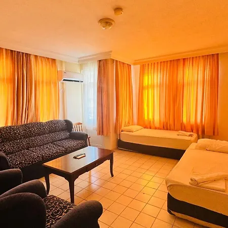 Damlatas Elegant 3* アランヤ