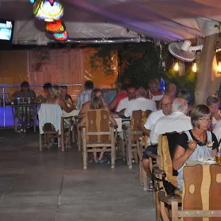 Damlatas Elegant アパートホテル 3*