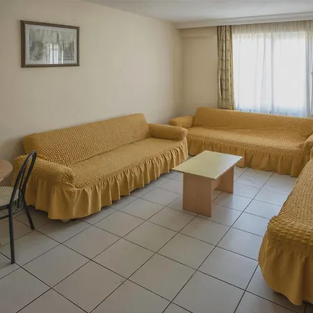 Damlatas Elegant 3* アランヤ